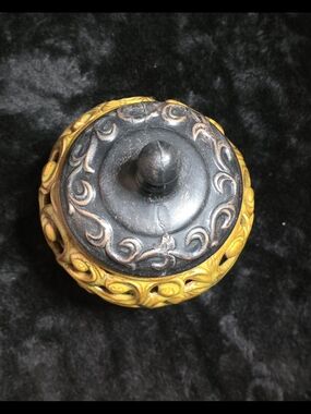 Lattice Filigree Scroll Jar Urn Candle Holder Incense Burner 9x6